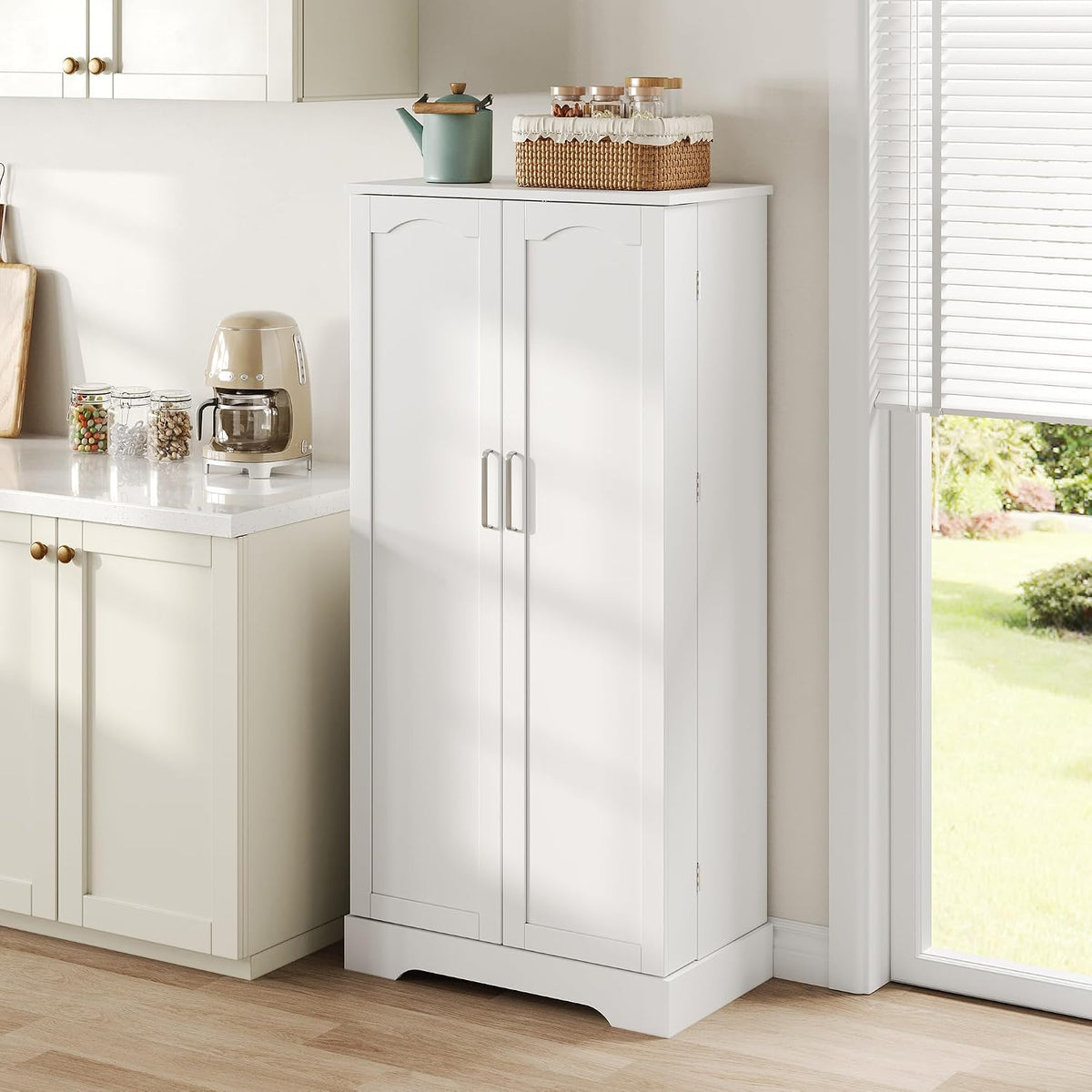 armario, LAKFEW, Cocina con Luz LED y 2 Puertas con Bisagras, Alacena de Cocina con Estante Ajustable y Dispositivo Antivuelco, Blanco, 60x35x128 cm